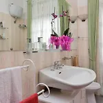 A Casa Di Silvana ベッド・アンド・ブレックファスト ローマ